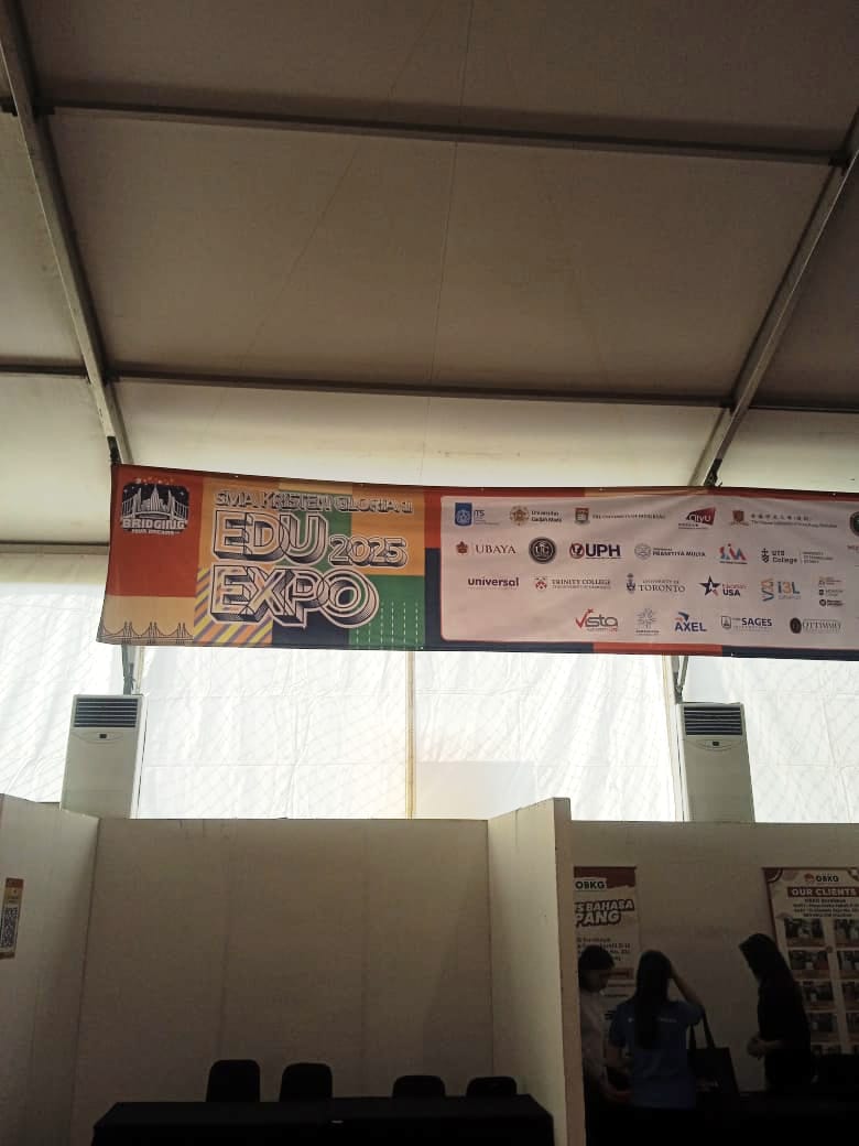 Edu Expo SMA Gloria 1 Surabaya